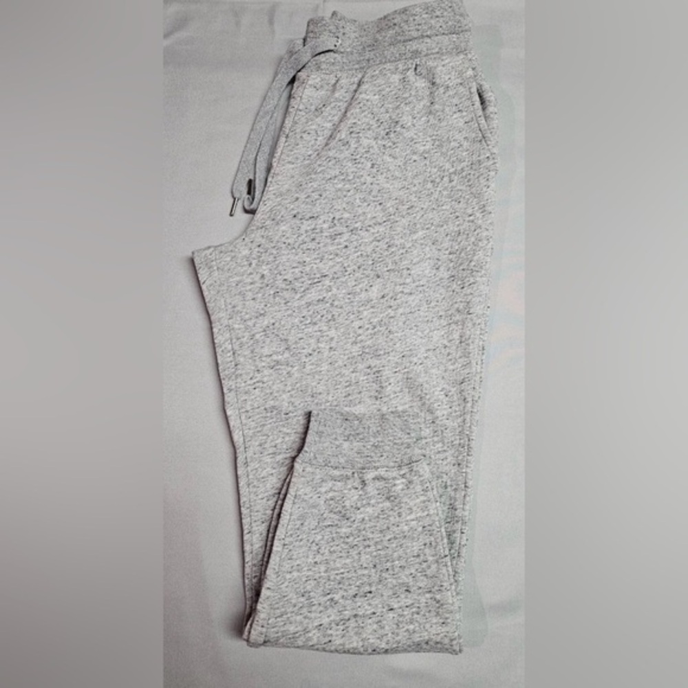 Old Navy Women's Fleece Joggers Cookie and Cream Size Medium